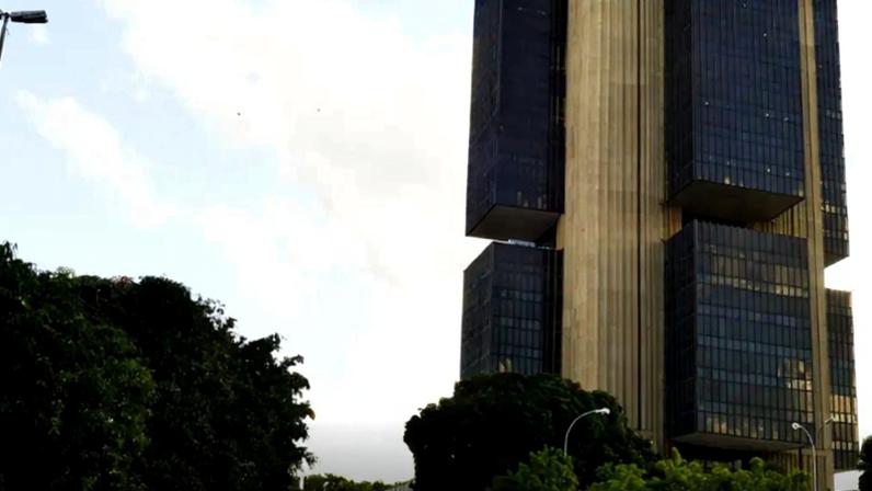 Imagem colorida da fachada do Banco Central (Bacen) - Metrópoles