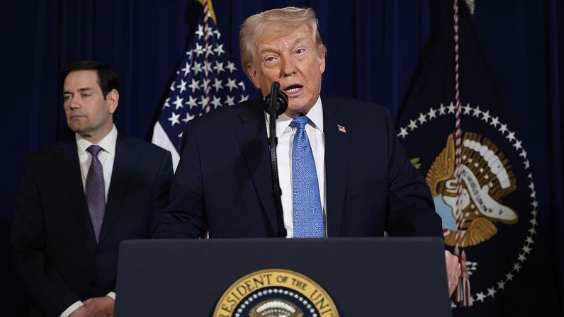 Foto colorida de Donald Trump