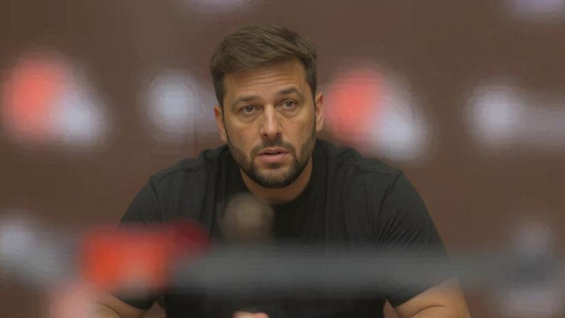 Jared Verse fala pela primeira vez à imprensa com os Browns