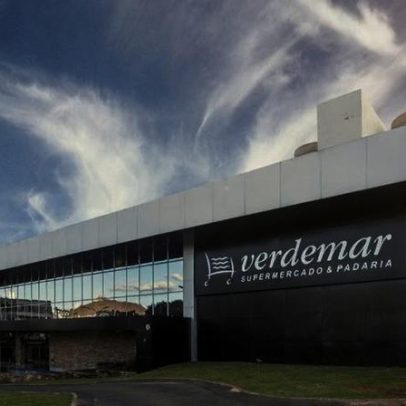 Rede mineira de supermercados implementa jornada com 15 dias de folga por mês