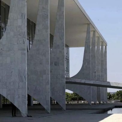 Governo vê negociação com EUA sob pessimismo e dificuldade evitar tarifa de 25%