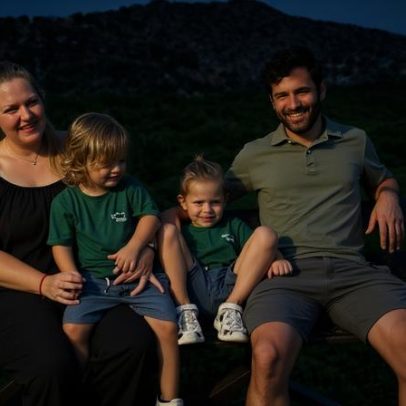 Família economiza R$ 100 mil ao largar tudo e viajar o mundo