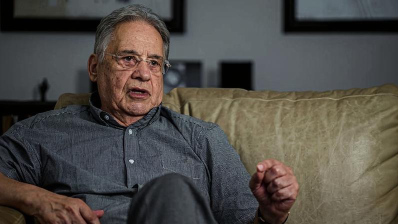 Ex-presidente da República Fernando Henrique Cardoso em seu apartamento na R. Rio de Janeiro, 212 no bairro de Higienópolis, São Paulo - FOTO