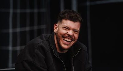 Cantor Ferrugem relembra morte da ex-esposa