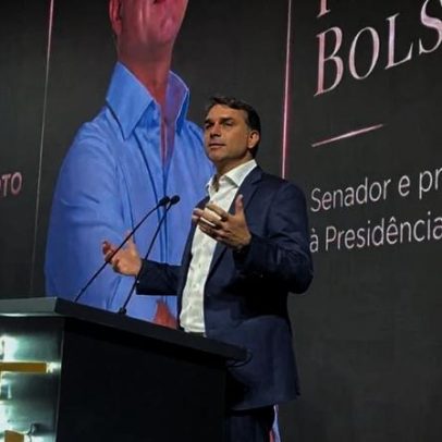 Flávio defende modelo Bukele e construção de novos presídios