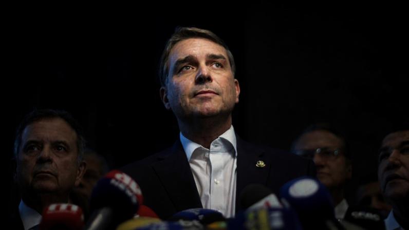A defesa da redução da maioridade penal é uma das principais bandeiras de segurança pública de Flávio