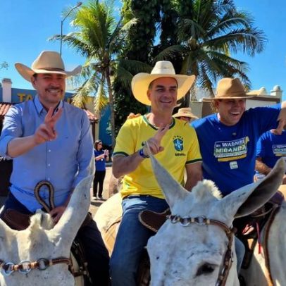 Flávio e PL de Goiás lançam candidaturas em evento de apoio mútuo
