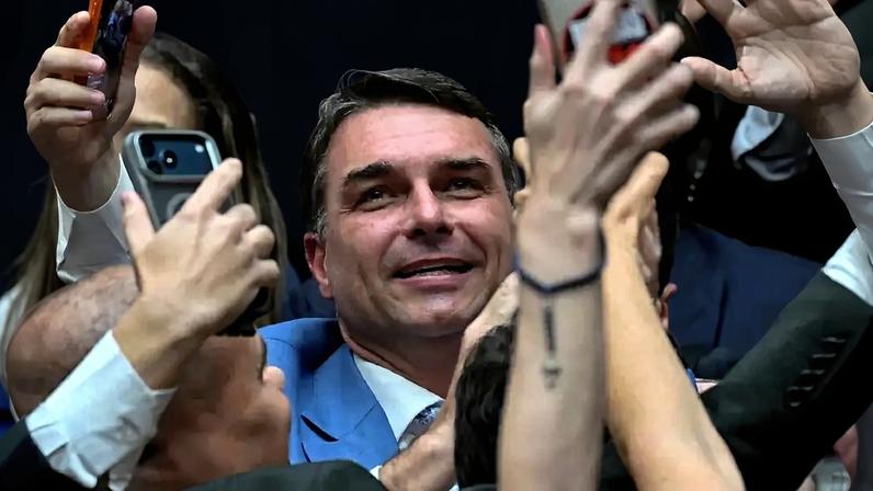 O senador Flávio Bolsonaro (PL-RJ), presidenciável em 2026 (Ton Molina/Agência Senado)
