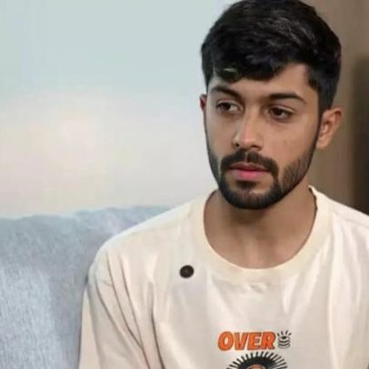 Jovem questiona decisão judicial sobre desadoção após perder sobrenome de mães