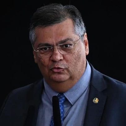 Juíza defende penduricalhos e diz que Dino age como caçador de marajás de Collor