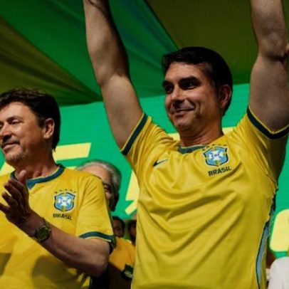 Flávio Bolsonaro retoma discurso de união após atrito público com Michelle