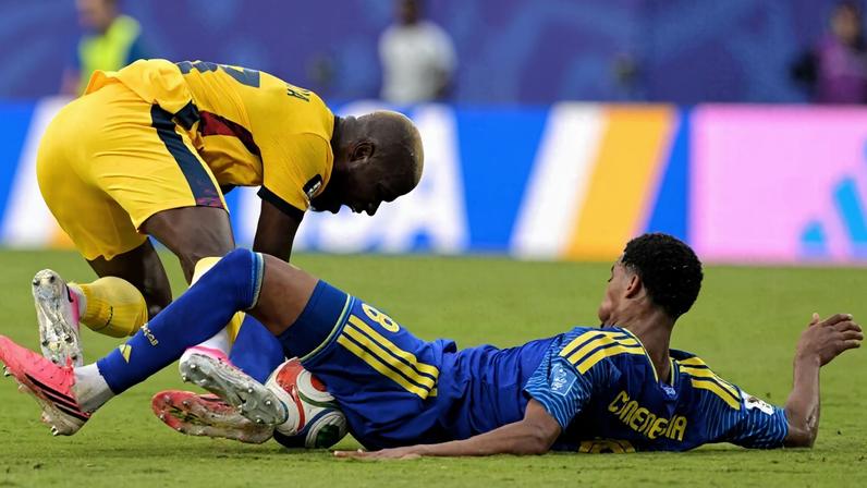 Enner Valencia em Equador x Curaçao (Foto: JUAN MABROMATA / AFP)
