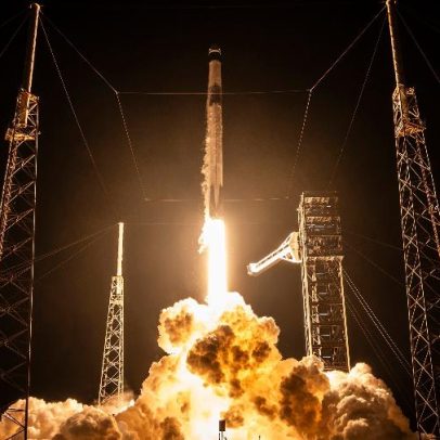SpaceX estreia na Nasdaq com o maior IPO da história