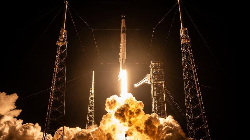 Foguete Falcon 9, da SpaceX - Empresa faz a maior oferta pública inicial de ações (IPO) da história
