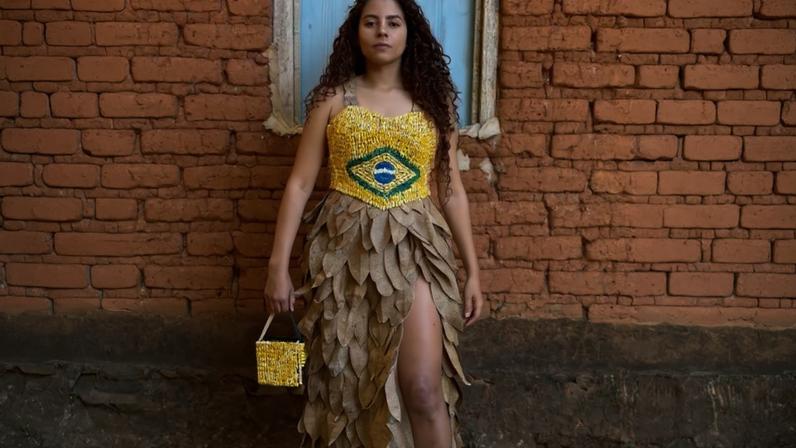 Glória Pires reage a look criado por influencer tocantinense — Foto: Divulgação/Redes Sociais