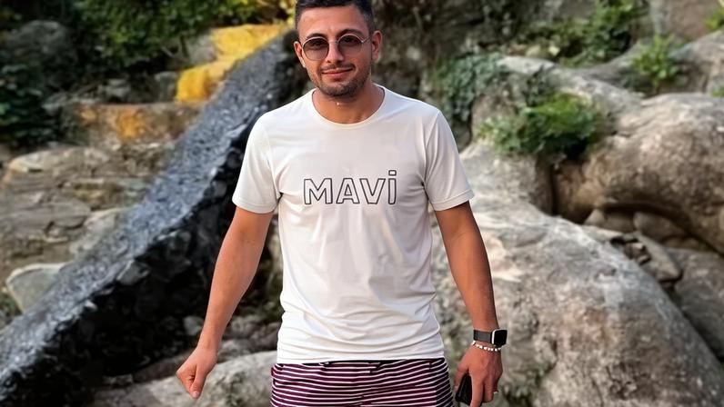 Imagem colorida, recém-casado que morreu após pular de ponta-cabeça no mar - Metrópoles