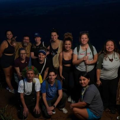 Turismo Sul da Bahia conecta visitantes a baleias manguezais e saberes indígenas