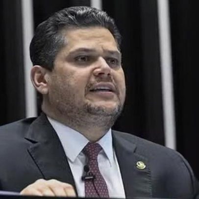 Alcolumbre agenda reunião para discutir tramitação da PEC do fim da escala 6x1