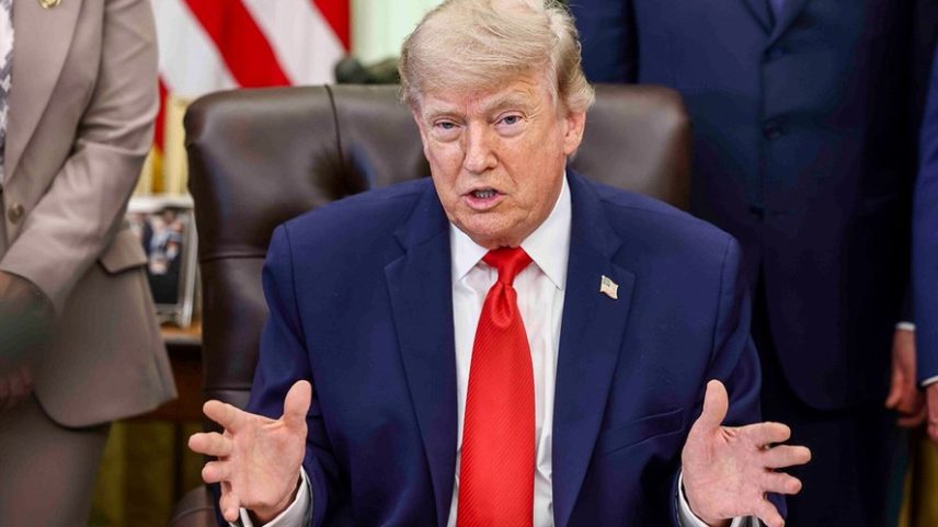 Trump diz ter finalizado acordo que assinará em dias com o Irã — Foto: Jim Lo Scalzo/EPA/Bloomberg