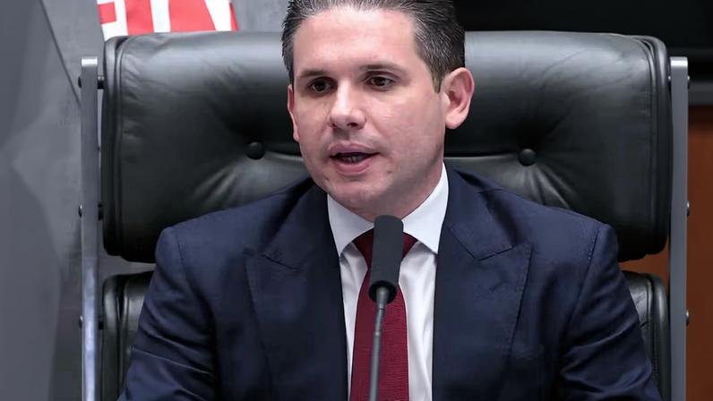Motta: reajuste do teto de faturamento para MEIs é prioridade para o presidente da Câmara — Foto: Bruno Spada/Câmara - 27/5/2026
