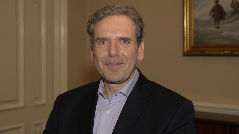 Paulo Vitale, referência na fotografia brasileira, participa de cerimônia do Executivo de Valor — Foto: Ana Paula Paiva/Valor