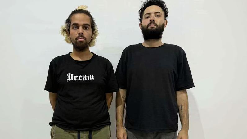 Luckas Viana dos Santos (esquerda) e Phelipe Ferreira em Mianmar — Foto: Divulgação