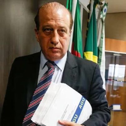 Ministro do TCU antecipa aposentadoria e acende disputa entre deputados
