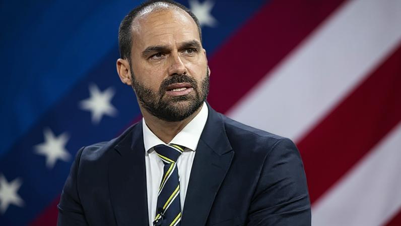 Eduardo Bolsonaro sugere rompimento com Novo após nova manifestação de Zema