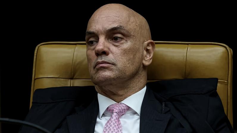 Moraes: em março, ministro concedeu o benefício da prisão domiciliar humanitária ao ex-presidente por 90 dias, prazo que se encerra nesta quinta-feira