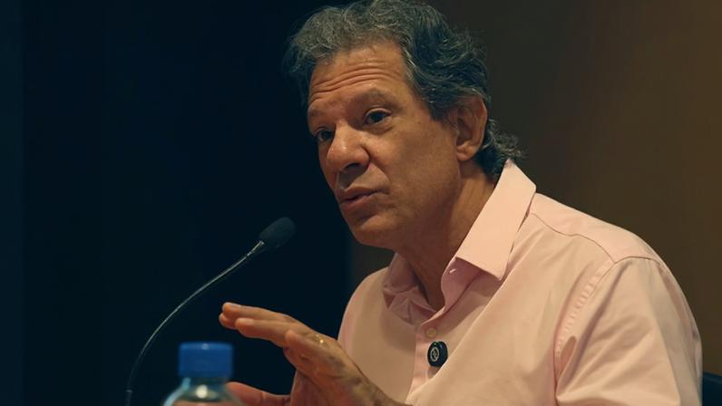 Haddad decidirá quem será seu vice — Foto: Vinicius Doti/Fundação FHC