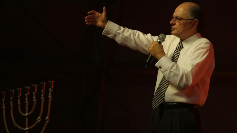 O bispo Edir Macedo, fundador da Igreja Universal do Reino de Deus e dono do Banco Digimais, alvo de operação da PF — Foto: Rafael Andrade/Folhapress