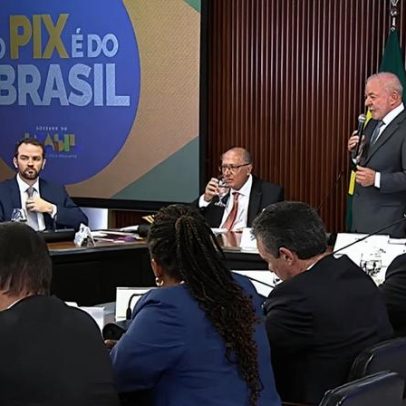Lula critica tratamento dos EUA ao Brasil