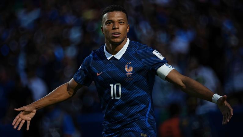 Mbappé se torna o maior artilheiro da França em Copas do Mundo