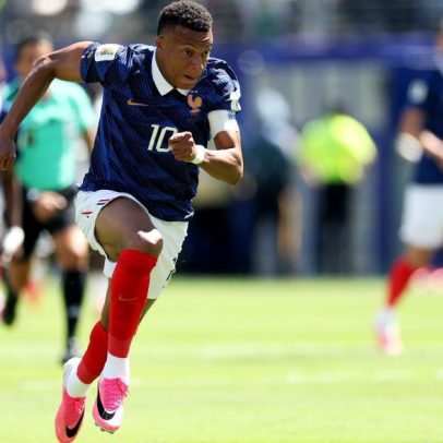 Mbappé supera Pelé e iguala Messi como artilheiro da Copa do Mundo