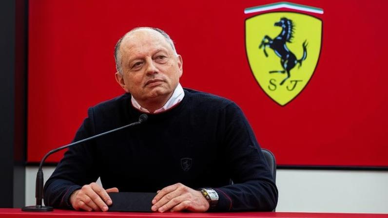 Fred Vasseur, chefe da Ferrari, é internado em hospital em Mônaco