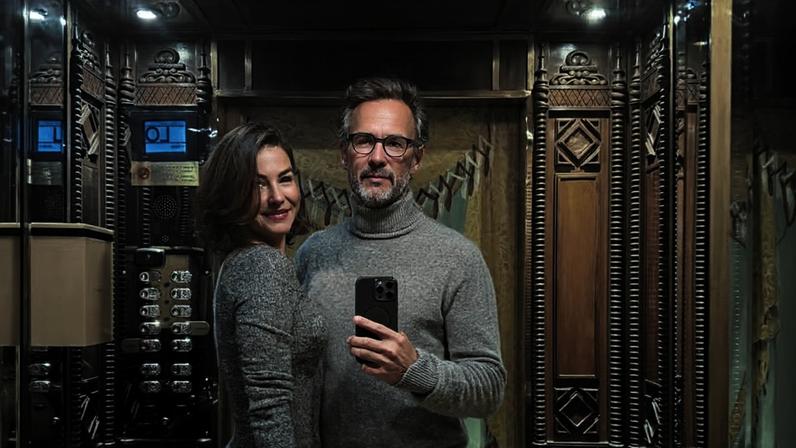 Mel Fronckowiak e Rodrigo Santoro posam em hotel de luxo no Rio