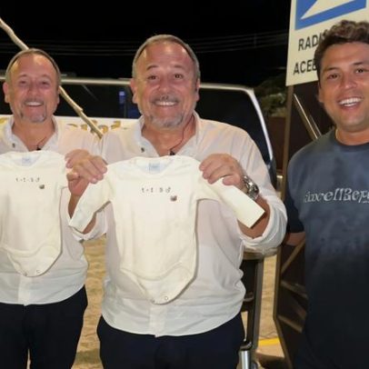 Sogro confunde presente com teste de gravidez; caneta de Mounjaro mostra que será avô