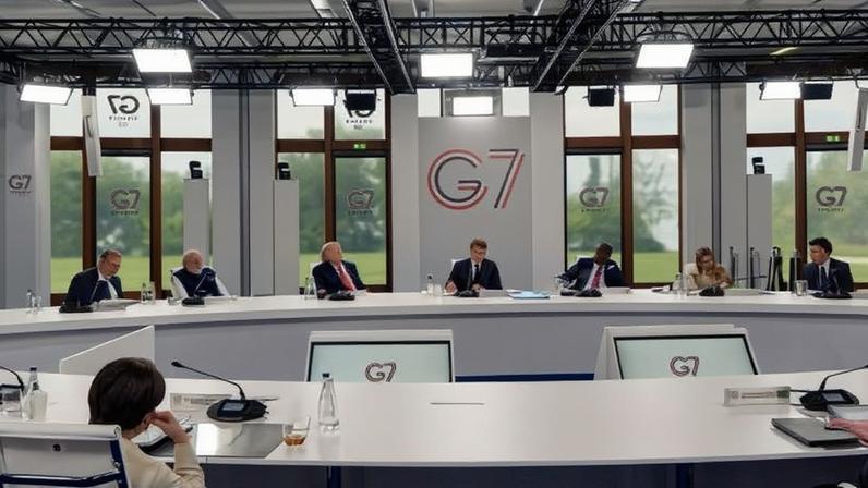 Países vão elaborar plano contra a infiltração de organizações criminosas em instituições públicas e empresas; na imagem, reunião do grupo