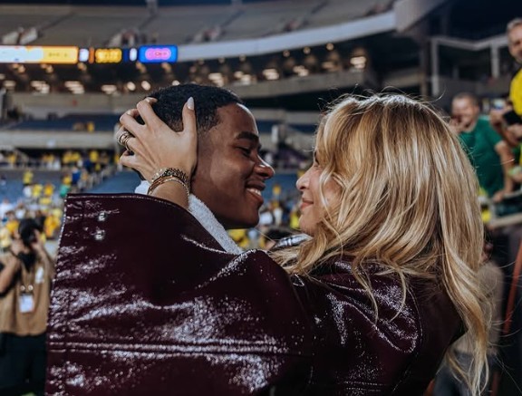 Endrick com a mulher, Gabriely Miranda (Instagram/Reprodução)