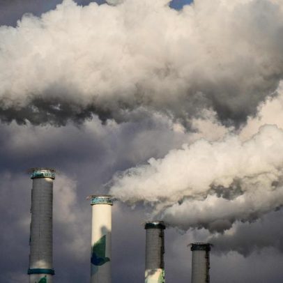 Justiça observa megaleilão que trocou energia limpa por térmica por 515 bi