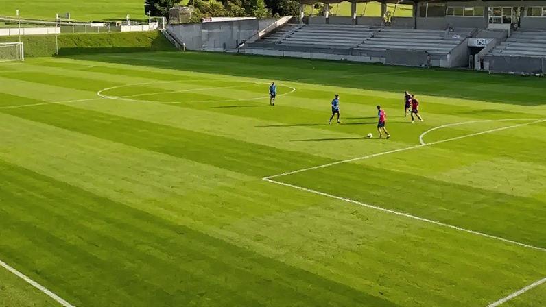 Campo de futebol