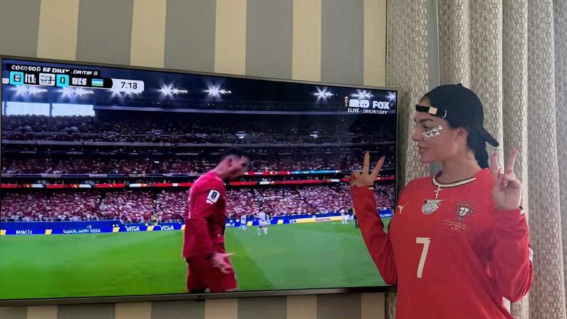 Georgina Rodríguez vibra com o jogo de Portugal — Foto: Reprodução/Instagram