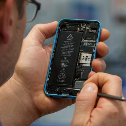 Celular com defeito: quando vale mais trocar do que consertar
