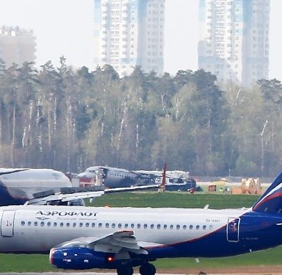 Aeroportos de Moscou fecham após ataques de drones ucranianos