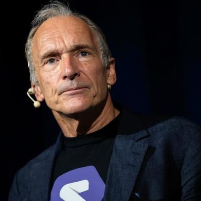 Inventor da web diz que IA deve preservar valores originais da internet