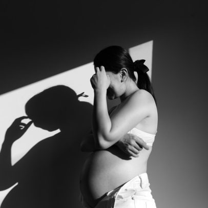 Mãe perde bebê após adotar método de parto sem supervisão médica