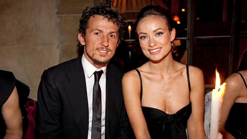 Tao Ruspoli e Olivia Wilde em evento em Los Angeles em 4 de março de 2010 — Foto: Getty Images