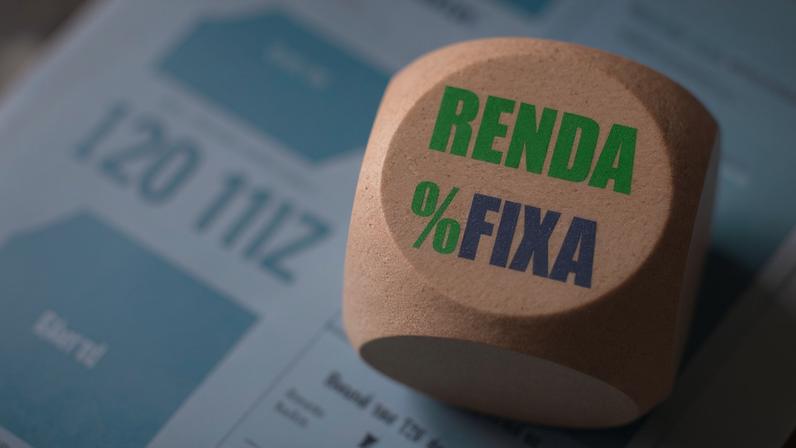 Quanto rende R$ 1 mil em poupança, Tesouro Direto e CDB após corte da Selic para 14,25% — Foto: Getty Images