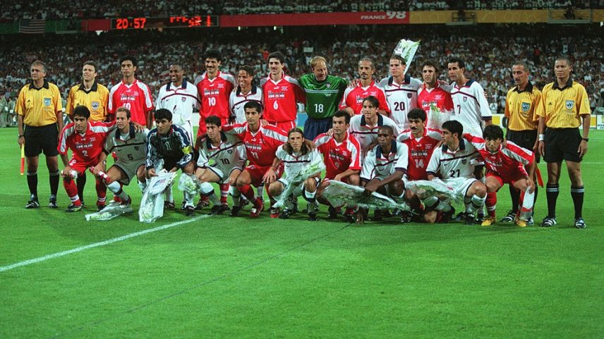 Irã x Estados Unidos na Copa de 1998 — Foto: Stewart Kendall/Sportsphoto/Allstar via Getty Images