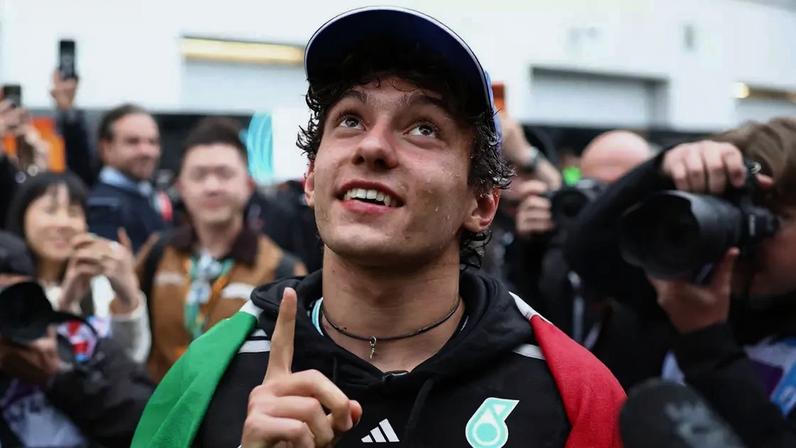 Kimi Antonelli é o atual líder do campeonato da Fórmula 1